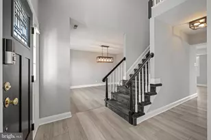 2 Bates Ct, Sewell, NJ 08080 - Photo 8