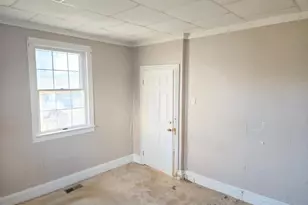 216 Broad St, Swedesboro, NJ 08085 - Photo 10