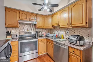 702 Winding Way, Westville, NJ 08093 - Photo 6