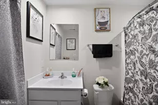 37 Riley St, Monroe Township, NJ 08094 - Photo 14