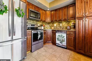 423 Greenview, Washington Township, NJ 08012 - Photo 6