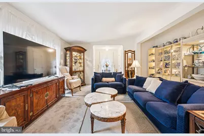 723 Bayberry Ln, Monroe Township, NJ 08094 - Photo 8