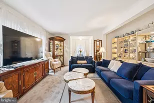 723 Bayberry Ln, Monroe Township, NJ 08094 - Photo 8