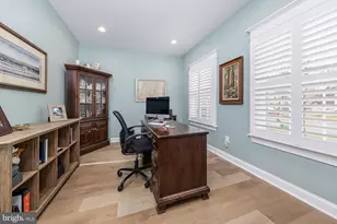 508 DeFrancesco Cir, Glassboro, NJ 08028 - Photo 4