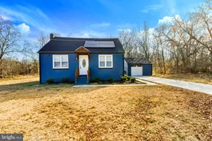 1287 Clements Bridge Rd, Woodbury, NJ 08096 - Photo 1