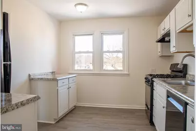 151 E Lois Drive, Monroe Township, NJ 08094 - Photo 12