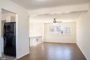 151 E Lois Dr, Monroe Township, NJ 08094 - Photo 10