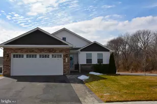 200 David Mills Ln, East Greenwich Township, NJ 08020 - Photo 2