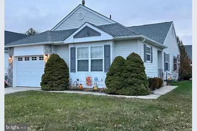 659 Barbados Drive, Monroe Township, NJ 08094 - Photo 2