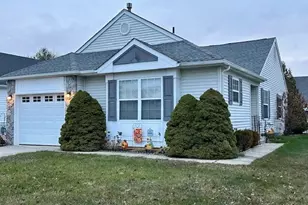 659 Barbados Dr, Monroe Township, NJ 08094 - Photo 2