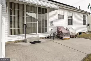 748 Barbados Dr, Monroe Township, NJ 08094 - Photo 20