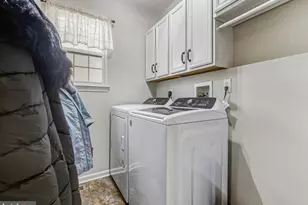 181 Roosevelt Ave, Franklin Township, NJ 08322 - Photo 16