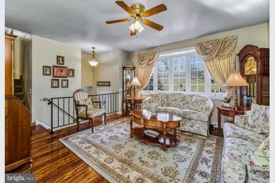 831 Richmond Drive, Sicklerville, NJ 08081 - Photo 4