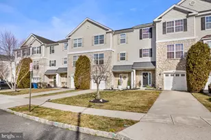 136 Acorn Dr, East Greenwich Township, NJ 08061 - Photo 32