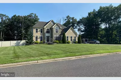 207 Cherry Tree Court, Franklin Township, NJ 08322 - Photo 2