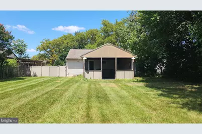 228 Market Place, Glassboro, NJ 08028 - Photo 4