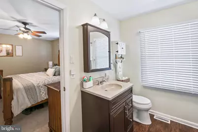 117 Robins Run W, Swedesboro, NJ 08085 - Photo 18