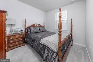 240 Rothberg Dr, Monroe Township, NJ 08094 - Photo 24