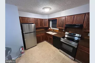 28 Deedre Lane, Glassboro, NJ 08028 - Photo 2