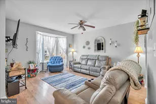 159 Acorn Dr, East Greenwich Township, NJ 08061 - Photo 10