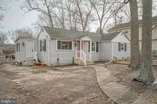 1446 12th Ave, Monroe Township, NJ 08094 - Photo 2