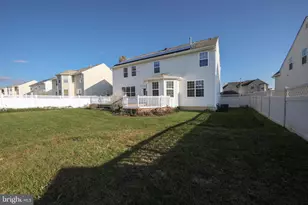 549 Maidstone Dr, Monroe Township, NJ 08094 - Photo 8