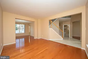 549 Maidstone Dr, Monroe Township, NJ 08094 - Photo 16