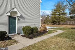 535 Shetland Ct, Sewell, NJ 08080 - Photo 2