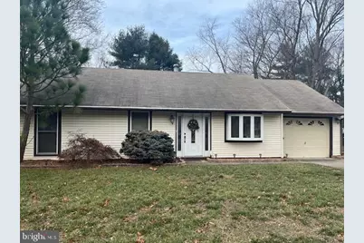 546 Greenbriar Drive, Monroe Township, NJ 08094 - Photo 1