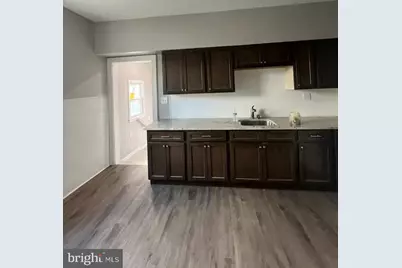 41 Chestnut Street, Woodbury, NJ 08096 - Photo 2