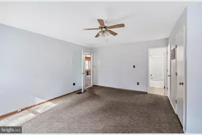 1025 Linden Avenue, Monroe Township, NJ 08094 - Photo 44