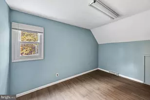 1025 Linden Ave, Monroe Township, NJ 08094 - Photo 32