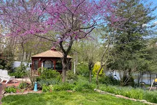 36 Bridge Dr, Washington Township, NJ 08012 - Photo 4