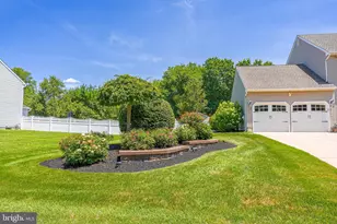 607 Apple Dr, Harrison Township, NJ 08062 - Photo 10