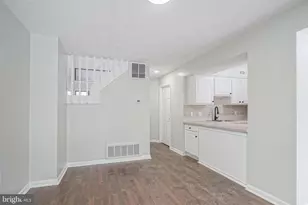 347 Oakwood Ave, Glassboro, NJ 08028 - Photo 4