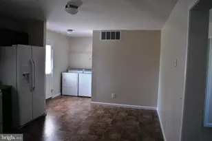 306 Oakwood Ave, Glassboro, NJ 08028 - Photo 8