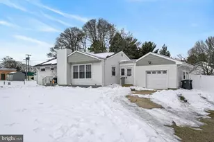 217 May Ave, Monroe Township, NJ 08094 - Photo 2