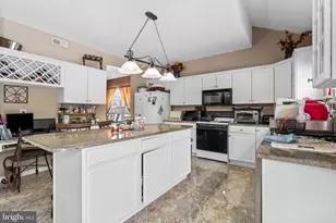 3 Wiltshire Dr, Sewell, NJ 08080 - Photo 12