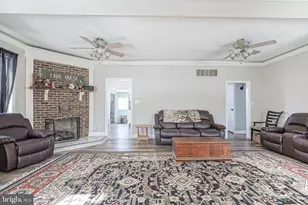 153 Lakeside Ave, Franklin Township, NJ 08322 - Photo 8