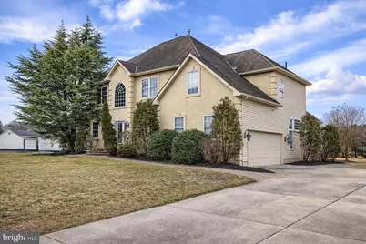 109 Karenlynn Drive, Franklin Township, NJ 08322 - Photo 2