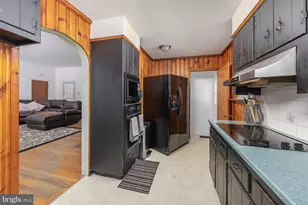 643 W Jersey Ave, Woodbury Heights, NJ 08097 - Photo 10