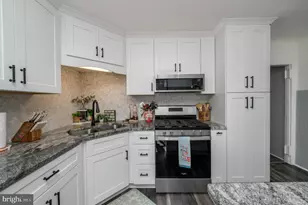 1326 Herbert Blvd, Monroe Township, NJ 08094 - Photo 14