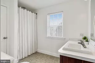 308 Thackeray Ln, Monroe Township, NJ 08094 - Photo 22