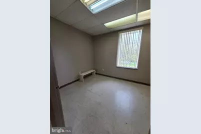 1007 Mantua Pike, Woodbury, NJ 08096 - Photo 2