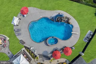 10 Morning Glory Cir, Harrison Township, NJ 08062 - Photo 32