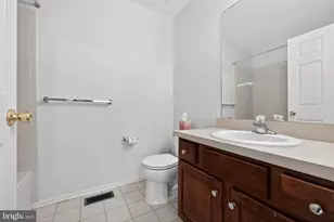 172 Pennsbury Ln, Woodbury, NJ 08096 - Photo 20