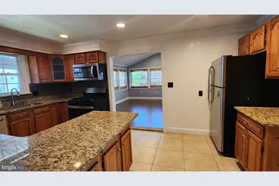 318 Oakwood Avenue, Glassboro, NJ 08028 - Photo 10