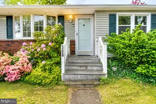 306 9th St, West Deptford, NJ 08086 - Photo 4