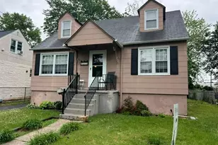 698 Washington Ave, Woodbury, NJ 08096 - Photo 1