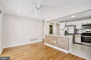 631 Barbados Dr, Monroe Township, NJ 08094 - Photo 10